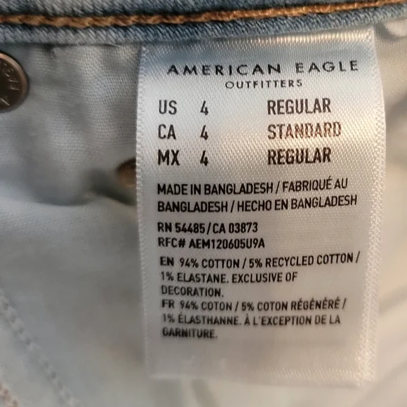 American Eagle Mom Straight Jeans - Picture 7 of 7